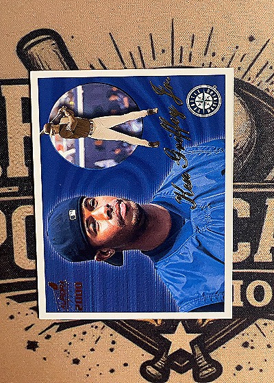 2000 Pacific Aurora #133 Ken Griffey Jr. — front