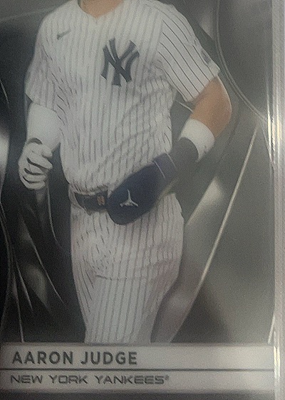 2023 Topps Black & White #11 Aaron Judge — front