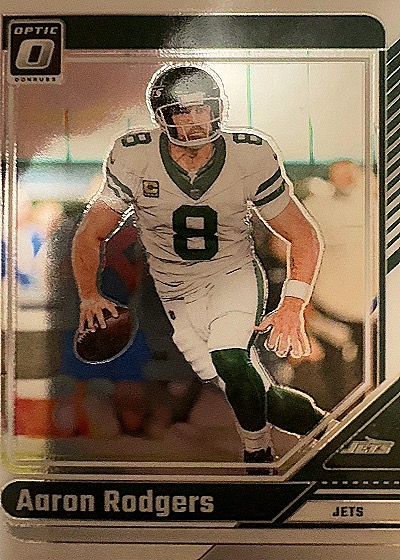 2022 Donruss Optic #8 Aaron Rodgers — front