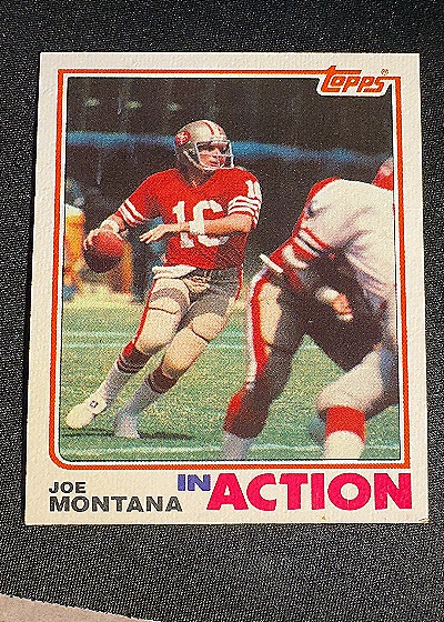 1982 Topps #489 Joe Montana In Action — front