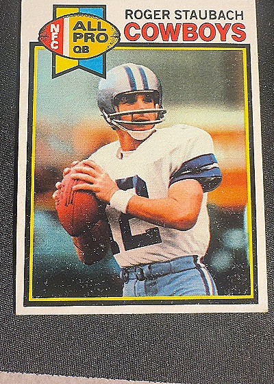 1979 Topps #400 Roger Staubach Dallas Cowboys — front