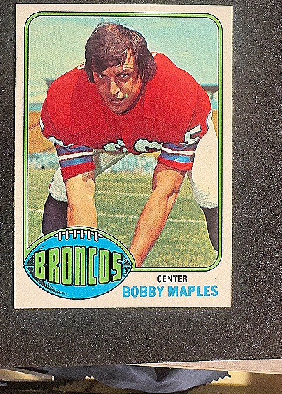 1976 Topps #384 Bobby Maples Denver Broncos — front