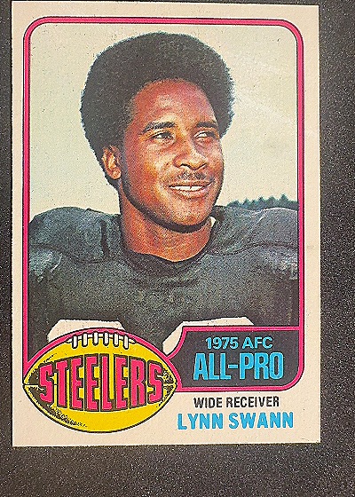 1976 Topps #140 Lynn Swann — front
