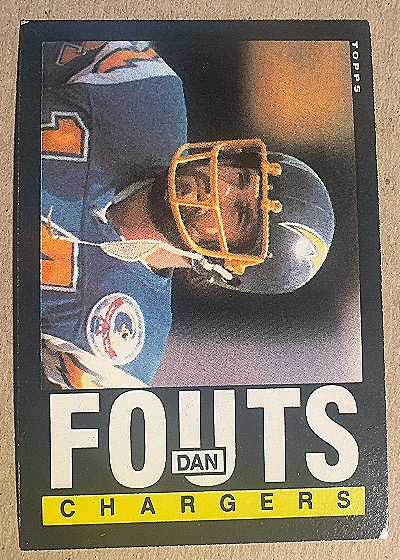 1985 Topps #372 Dan Fouts — front