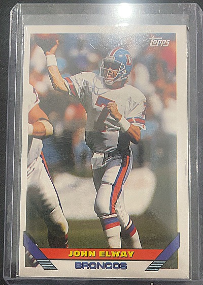 1993 Topps #100 John Elway Denver Broncos — front
