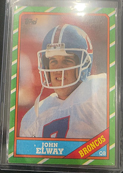 1986 Topps Football #112 John Elway Denver Broncos — front
