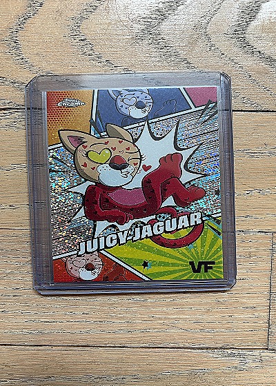 2025 Topps Chrome VeeFriends Juicy Jaguar Manga Speckle #MSS-42 — front
