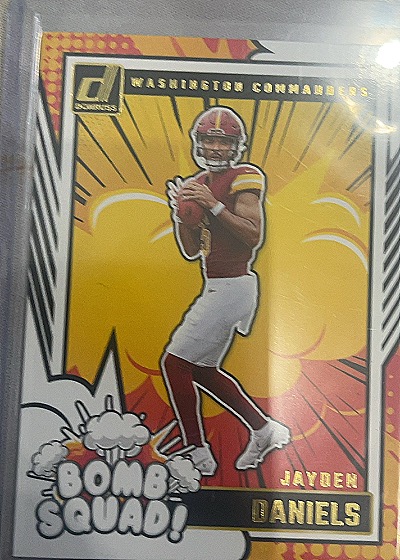 2024 Donruss Bomb Squad Jayden Daniels #29 — front