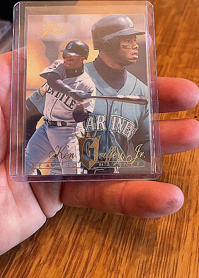 1994 Fleer Flair #103 Ken Griffey Jr. Seattle Mariners — front