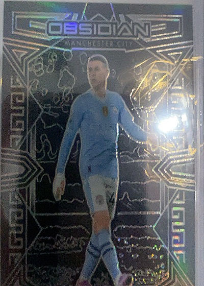 2023-24 Panini Obsidian Phil Foden Manchester City — front