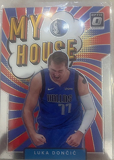 2021-22 Donruss Optic My House #1 Luka Doncic — front