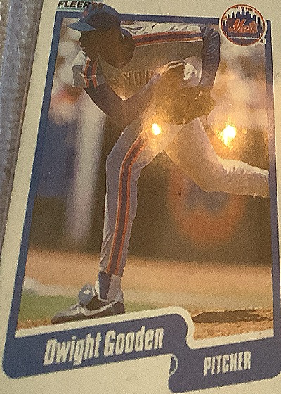 1990 Fleer #204 Dwight Gooden — front