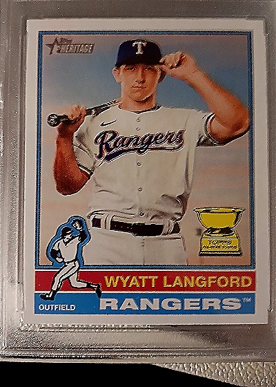 2025 Topps Heritage #29 Wyatt Langford Texas Rangers — front