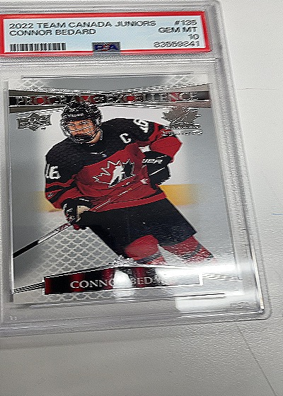 2022 Upper Deck Team Canada Juniors #135 Connor Bedard — front