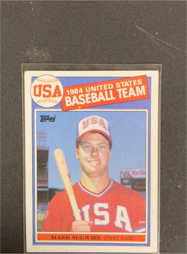 1985 Topps #401 Mark McGwire — front