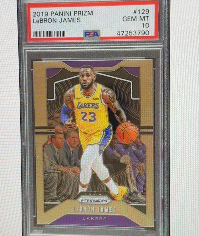 2019 Panini Prizm #129 LeBron James — front