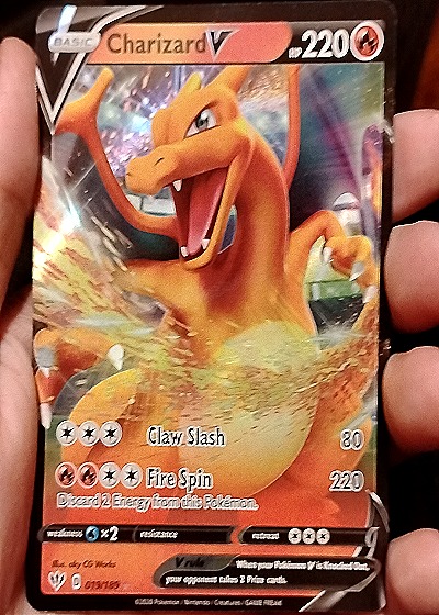 2020 Pokémon Darkness Ablaze #019/189 Charizard V — front