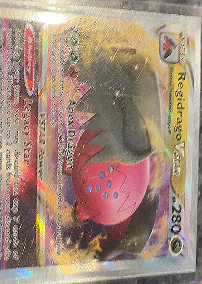 2022 Pokémon TCG Regidrago V 135/195 Silver Tempest — front