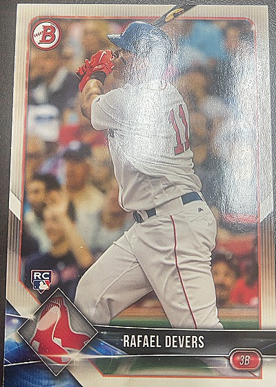 2018 Bowman #25 Rafael Devers Rookie Card — front
