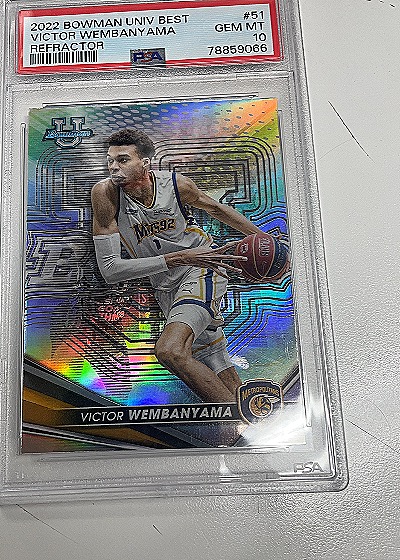 2022 Bowman University Best #51 Victor Wembanyama Refractor — front