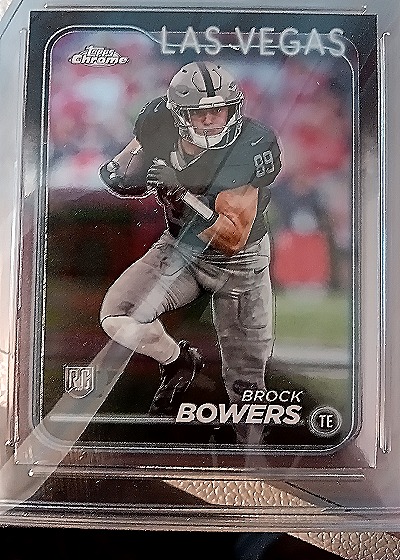2024 Topps Chrome #207 Brock Bowers — front