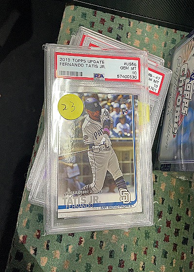 2019 Topps Update #US56 Fernando Tatis Jr Rookie Debut — front