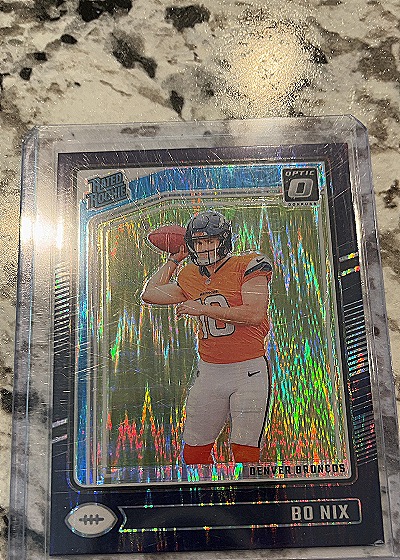 2024 Donruss Optic #209 Bo Nix — front
