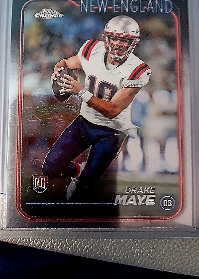 2024 Topps Chrome #203 Drake Maye Rookie Card — front