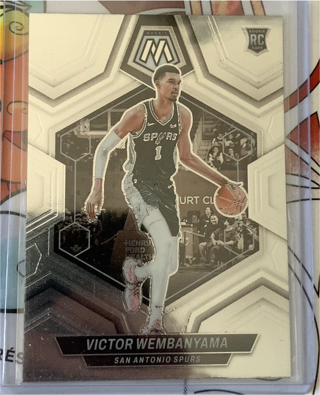 2023-24 Panini Mosaic #238 Victor Wembanyama — front