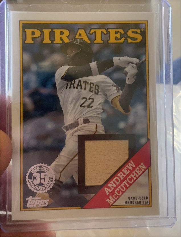2023 Topps Series 2 35th Anniversary Game-Used Relic Andrew McCutchen — front