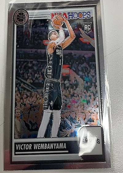 2023-24 Panini NBA Hoops Premium Stock #108 Victor Wembanyama — front