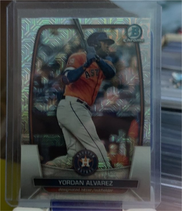 2023 Bowman Chrome #29 Yordan Alvarez — front