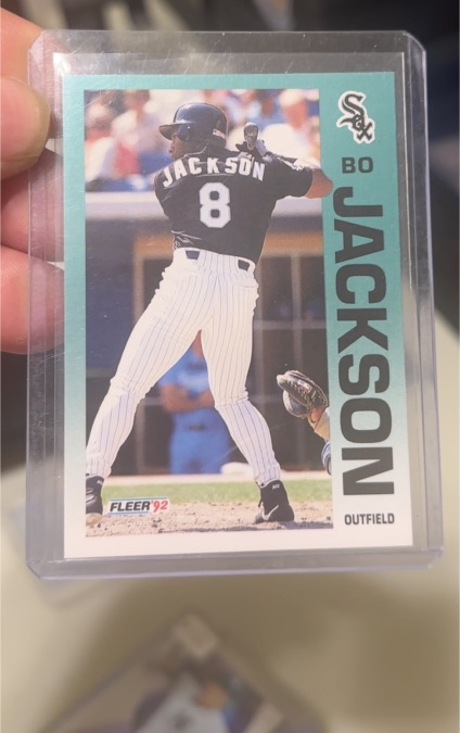 1992 Fleer #86 Bo Jackson — front