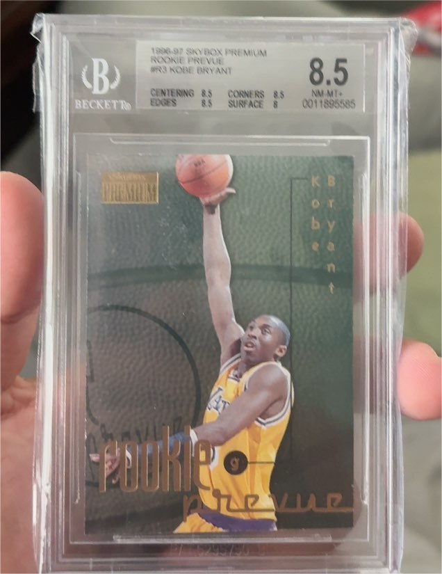 1996-97 Skybox Premium #R-3 Kobe Bryant Rookie Prevue — front