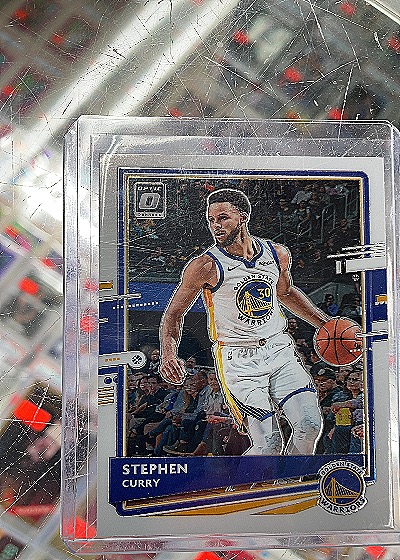 2020-21 Donruss Optic #17 Stephen Curry — front