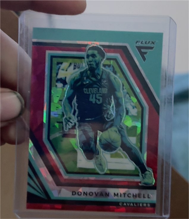 2022-23 Panini Flux #58 Donovan Mitchell — front