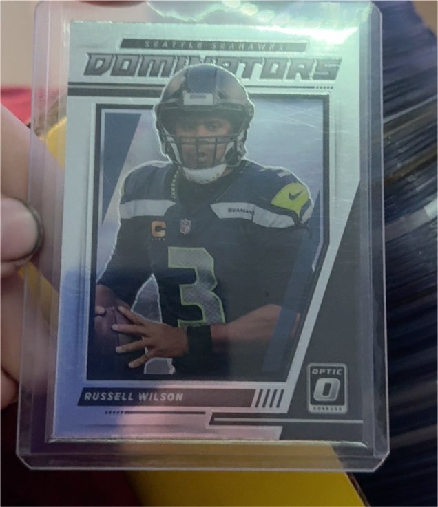2021 Panini Donruss Optic Dominators #DM-RW Russell Wilson — front