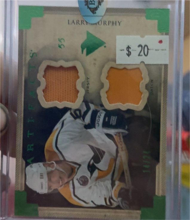 2013-14 Upper Deck Artifacts Larry Murphy Jersey Patch Emerald #/75 — front