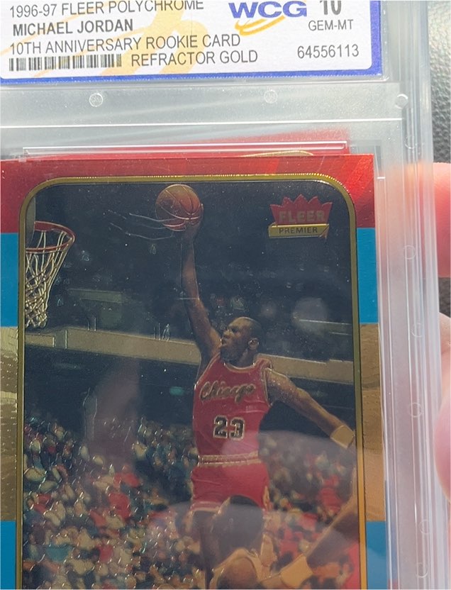 1996-97 Fleer Polychrome #4 Michael Jordan 10th Anniversary Rookie Card Refractor Gold — front