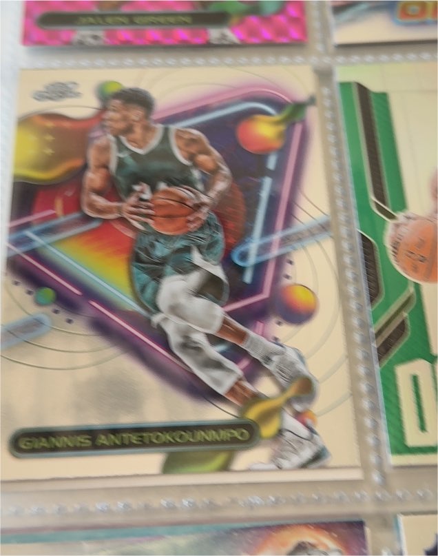 2023-24 Topps Chrome Cosmic #27 Giannis Antetokounmpo — front