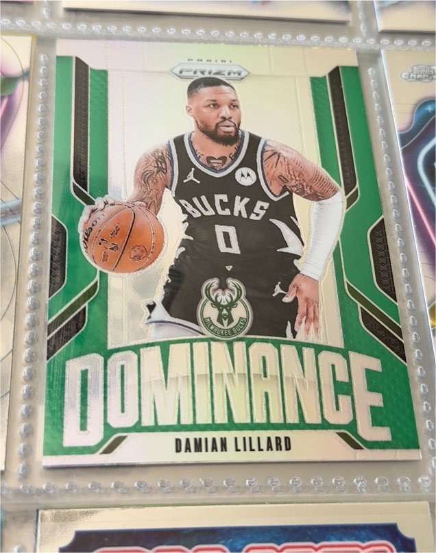 2024-25 Panini Prizm #1 Damian Lillard Dominance Green Prizm — front