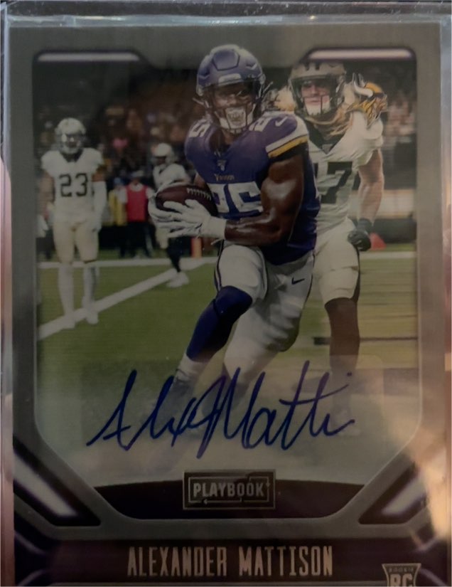 2019 Panini Playbook Rookie Signatures #132 Alexander Mattison Auto — front