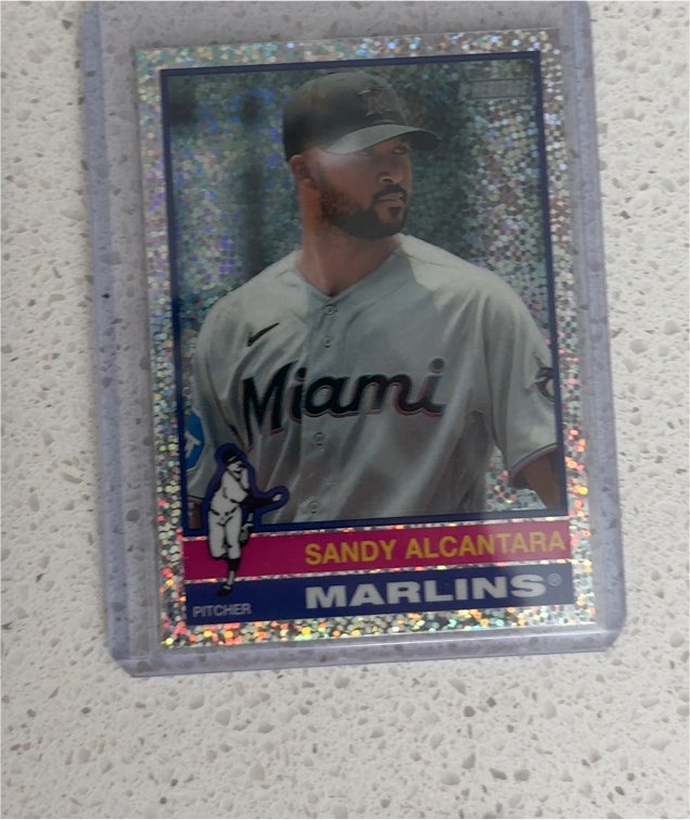 2025 Topps Heritage #161 Sandy Alcantara — front