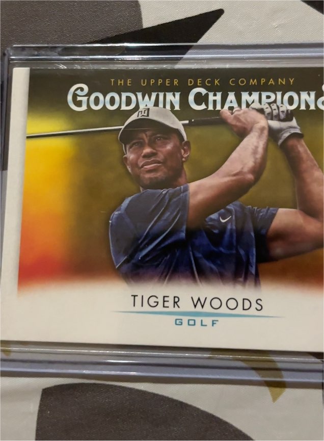 2021 Upper Deck Goodwin Champions #75 Tiger Woods — front