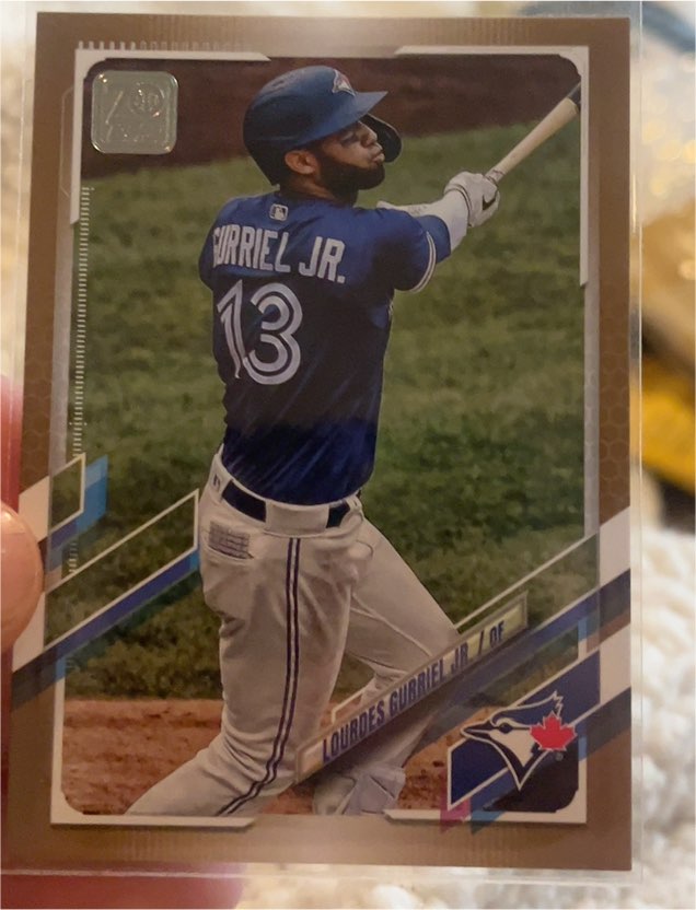 2021 Topps #98 Lourdes Gurriel Jr. — front