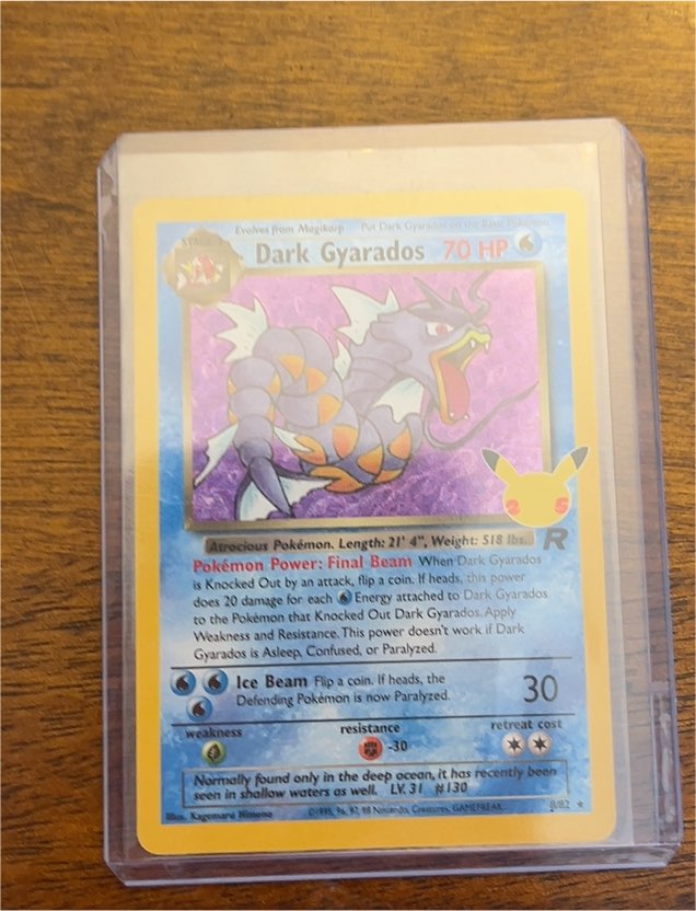 1999 Pokémon Team Rocket #8 Dark Gyarados — front