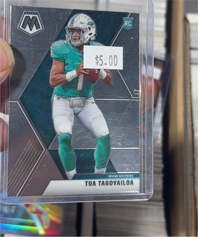 2020 Panini Mosaic #203 Tua Tagovailoa — front