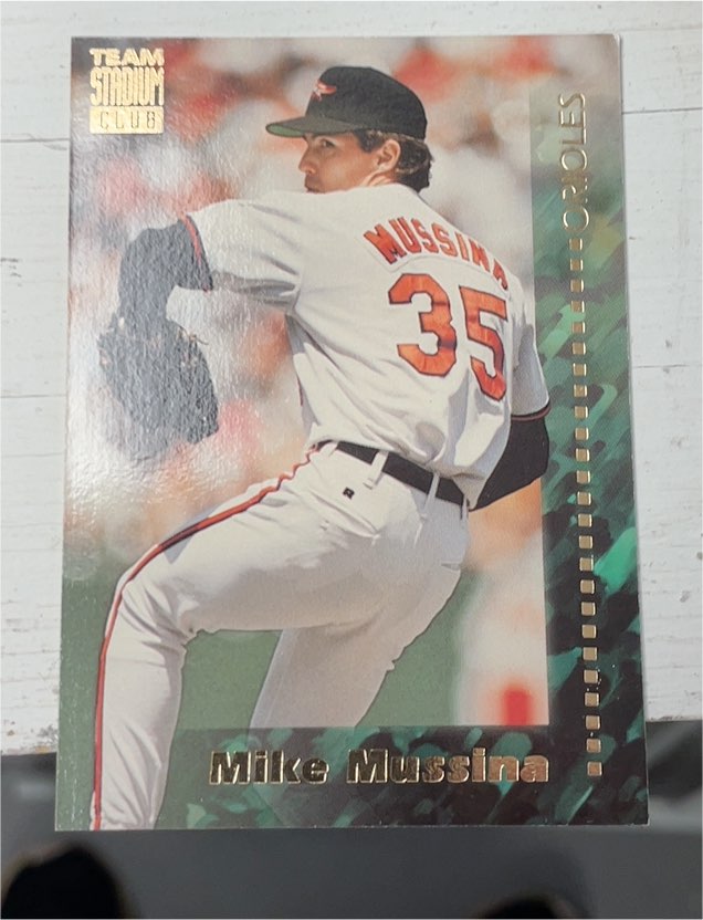 1994 Topps Stadium Club Team #279 Mike Mussina — front