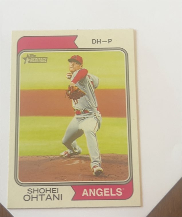 2023 Topps Heritage #20 Shohei Ohtani — front