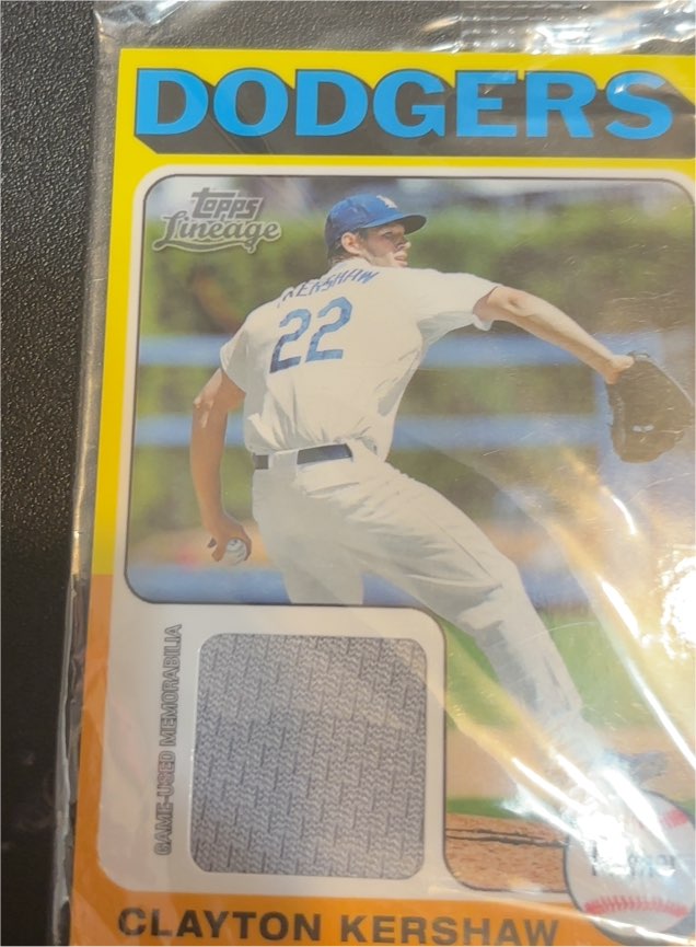 2011 Topps Lineage Mini 1975 Relic #75R-CK Clayton Kershaw — front